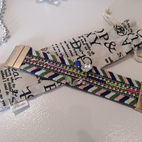 Plunder Bejeweled Wrist Cuff and Earring Set RARE! - Picture 2 of 15